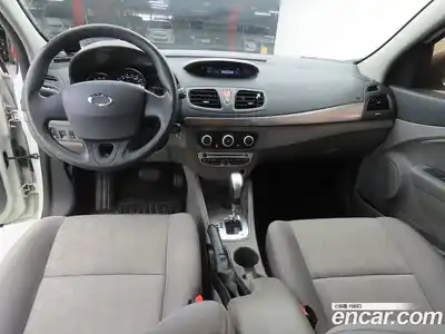 Renault SM3 2010 1.6 Автомат в Москве № 1003989, миниатюра 7