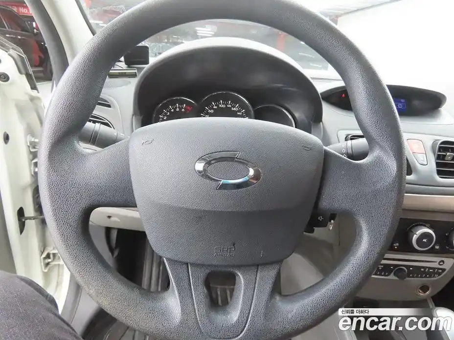 Renault SM3 2010 1.6 Автомат в Москве № 1003989, фото 8