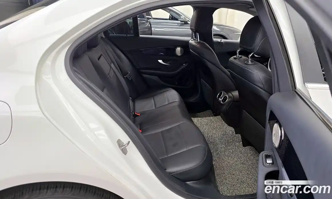 Mercedes-Benz C-Class 2019 2.0 гидро в Москве № 1005928, фото 12