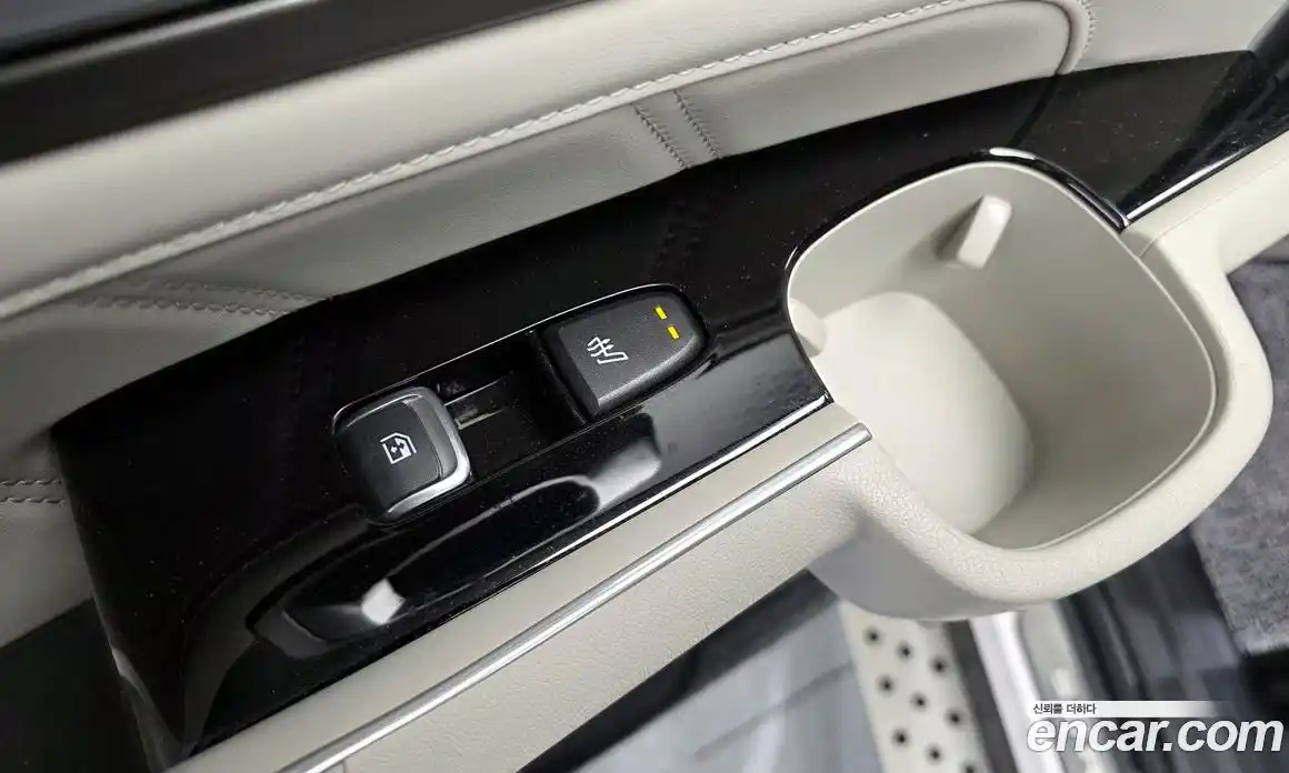 Kia Sorento 2024 1.6 Автомат в Москве № 1009374, фото 17