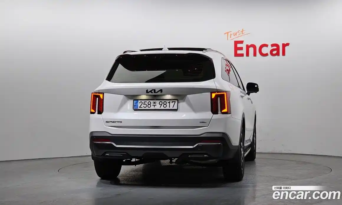 Kia Sorento 2024 1.6 Автомат в Москве № 1009374, фото 4