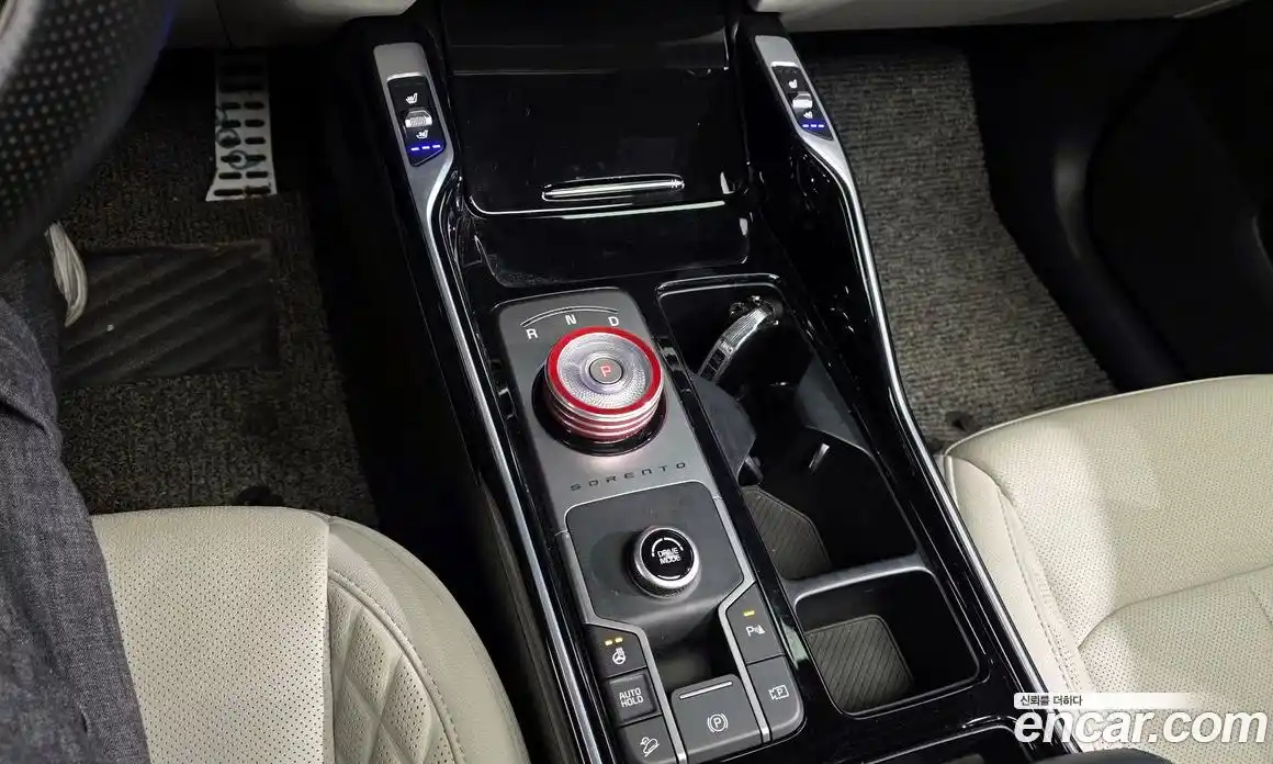 Kia Sorento 2024 1.6 Автомат в Москве № 1009374, фото 9