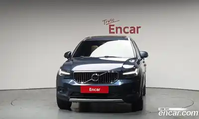 Volvo XC40 2022 2.0 гидро в Москве № 1009470, миниатюра 2