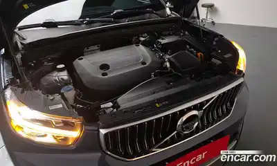 Volvo XC40 2022 2.0 гидро в Москве № 1009470, миниатюра 5