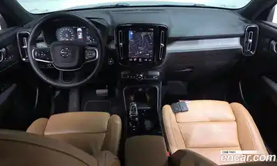 Volvo XC40 2022 2.0 гидро в Москве № 1009470, миниатюра 6