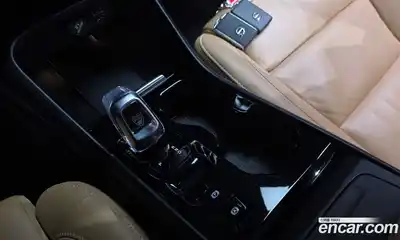 Volvo XC40 2022 2.0 гидро в Москве № 1009470, миниатюра 8