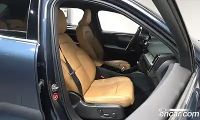 Volvo XC40 2022 2.0 гидро в Москве № 1009470, миниатюра 9