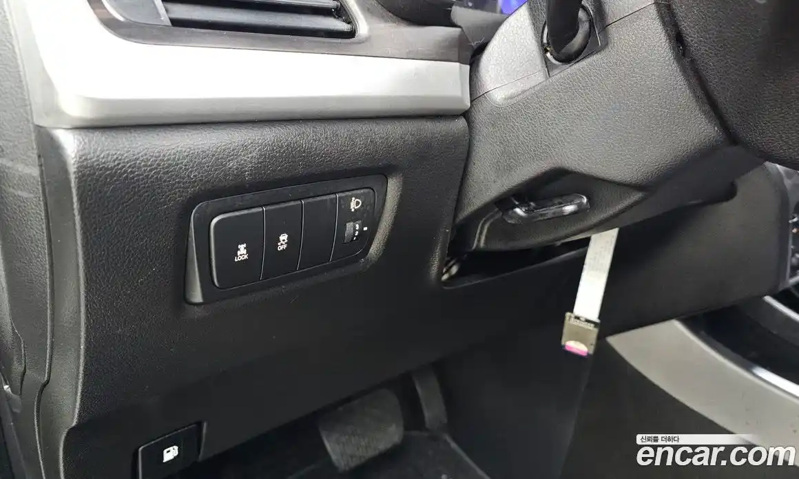 SsangYong Korando 2015 2.0 Автомат в Москве № 1011166, фото 14