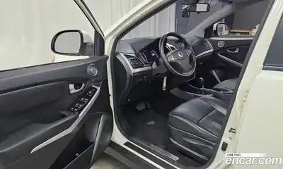 SsangYong Korando 2015 2.0 Автомат в Москве № 1011166, миниатюра 10