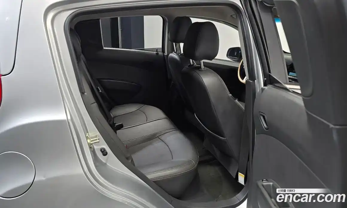 Chevrolet Spark 2013 1.0 гидро в Москве № 1011909, фото 12