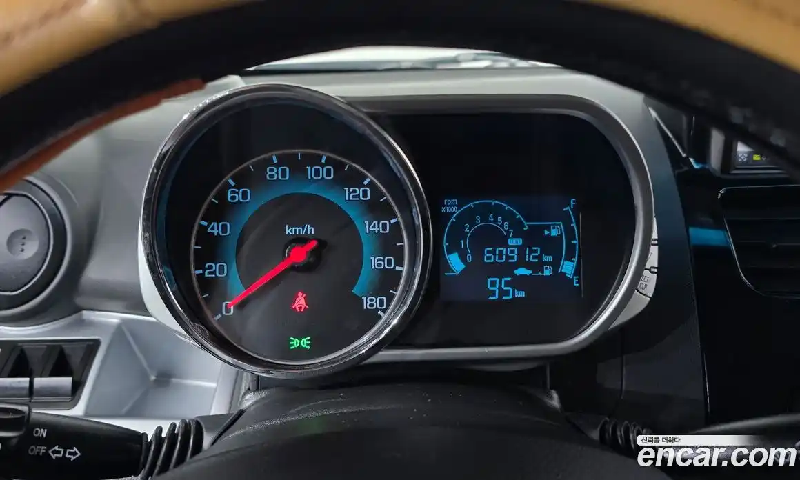Chevrolet Spark 2013 1.0 гидро в Москве № 1011909, фото 8