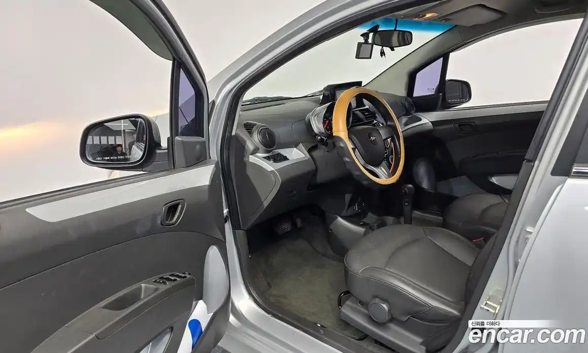Chevrolet Spark 2013 1.0 гидро в Москве № 1011909, фото 10
