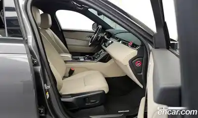 Land Rover Range-Rover Velar 2017 3.0 гидро в Москве № 1013455, миниатюра 11