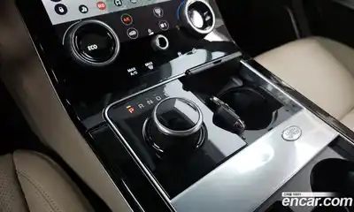 Land Rover Range-Rover Velar 2017 3.0 гидро в Москве № 1013455, миниатюра 9