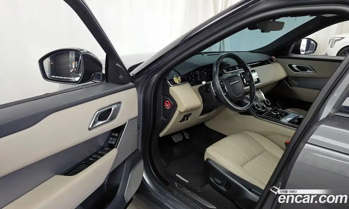 Land Rover Range-Rover Velar 2017 3.0 гидро в Москве № 1013455, фото 10