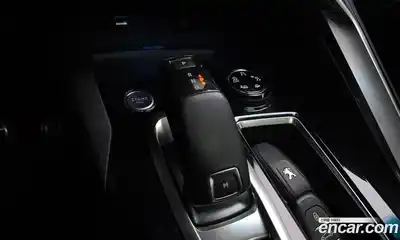 Peugeot 5008 2018 1.6 гидро в Москве № 1015851, миниатюра 9