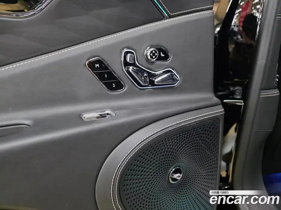 Bentley Flying Spur 2020 6.0 гидро в Москве № 1016063, фото 17