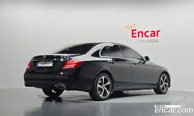 Mercedes-Benz E-Class 2020 2.0 гидро в Москве № 139020, миниатюра 2