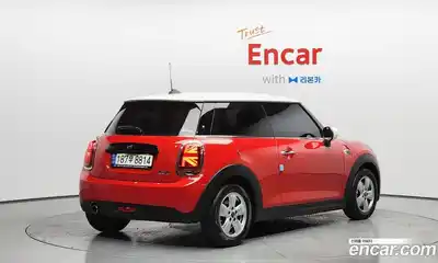 Mini Cooper 2021 1.5 гидро в Москве № 139579, миниатюра 2