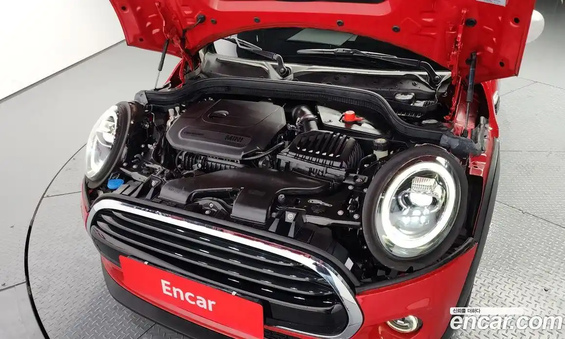 Mini Cooper 2021 1.5 гидро в Москве № 139579, фото 6