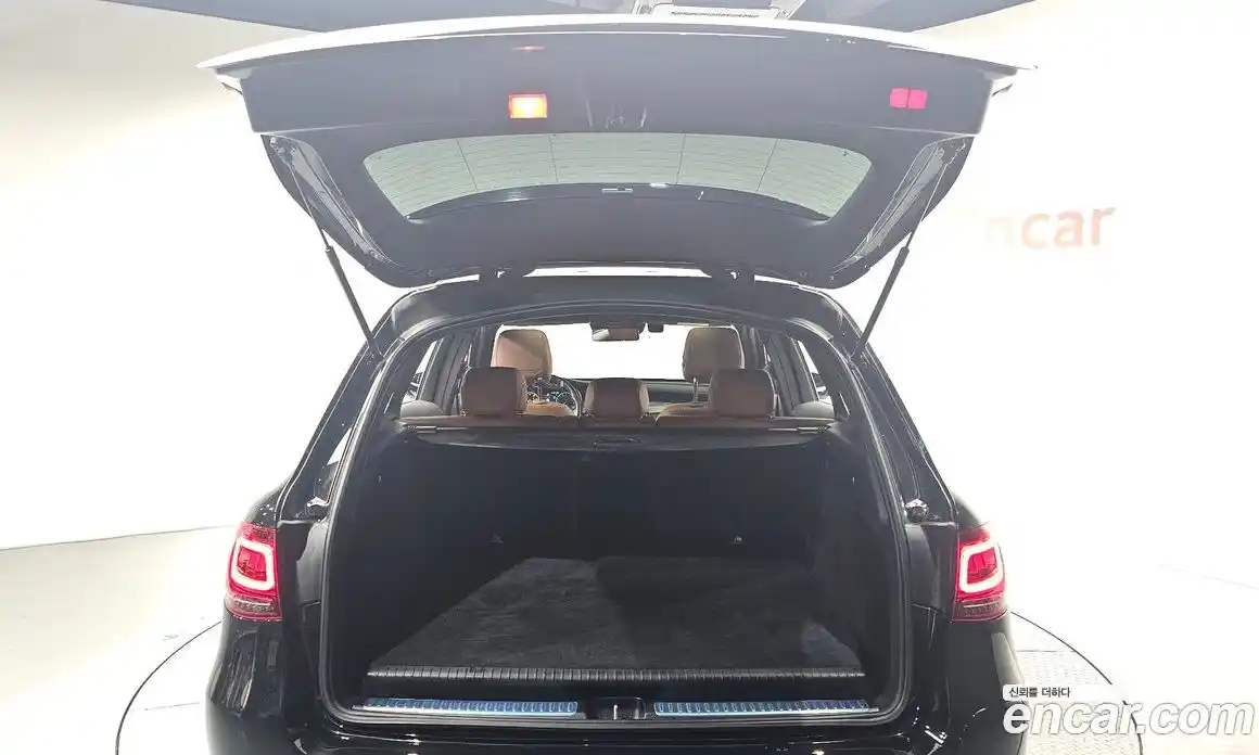 Mercedes-Benz GLC-Class 2022 2.0 гидро в Москве № 142827, фото 20
