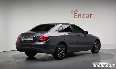 Mercedes-Benz C-Class 2019 2.0 гидро в Москве № 150867, миниатюра 2