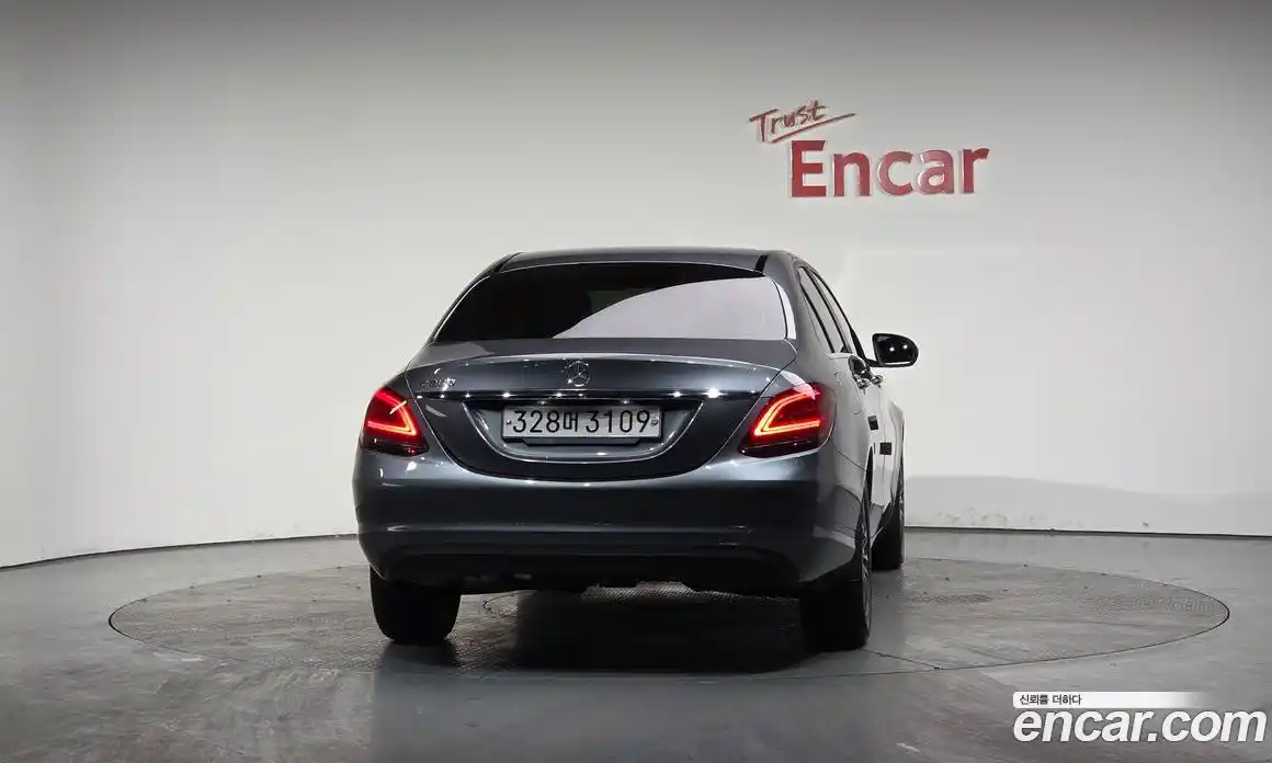 Mercedes-Benz C-Class 2019 2.0 гидро в Москве № 150867, фото 4