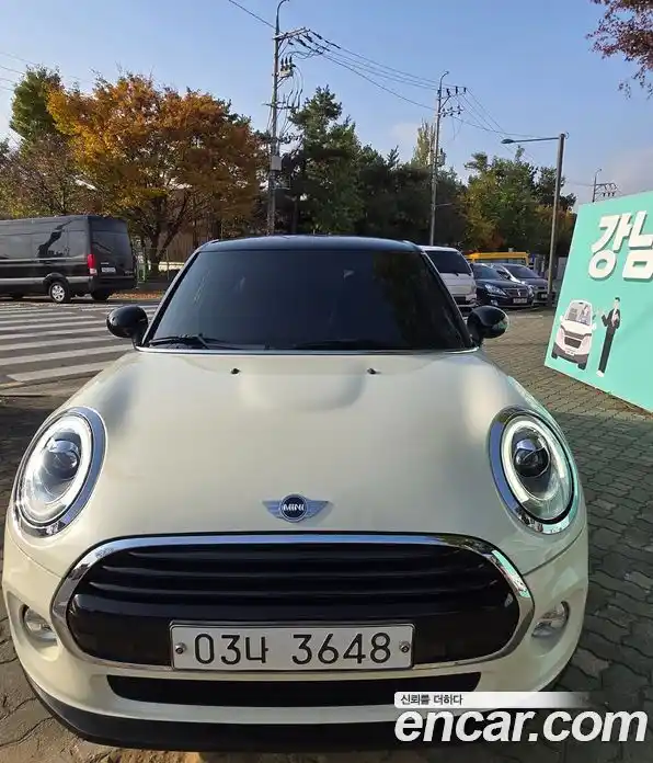 Mini Cooper 2017 1.5 гидро в Москве № 154918, фото 3