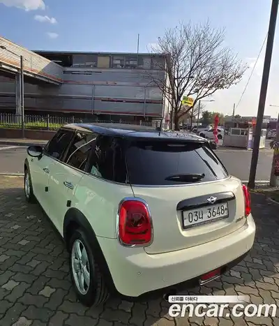 Mini Cooper 2017 1.5 гидро в Москве № 154918, миниатюра 5