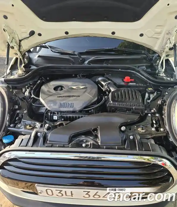 Mini Cooper 2017 1.5 гидро в Москве № 154918, фото 6