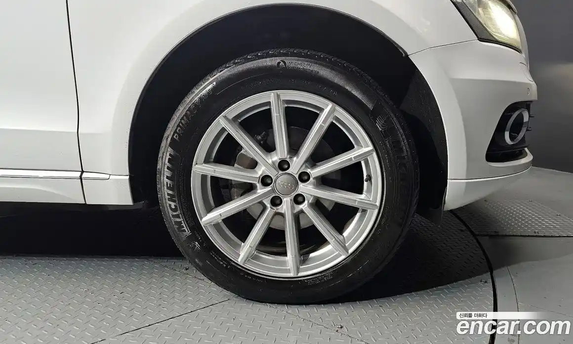 Audi Q5 2015 2.0 гидро в Москве № 163801, фото 5