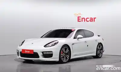 Porsche Panamera, 2015
