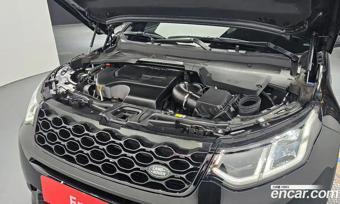 Land Rover Discovery Sport 2024 2.0 гидро в Москве № 166061, фото 6