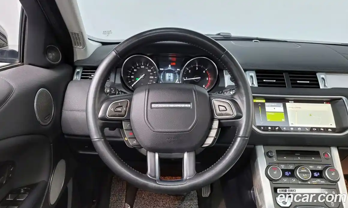 Land Rover Range-Rover Evoque 2018 2.0 гидро в Москве № 166429, фото 14