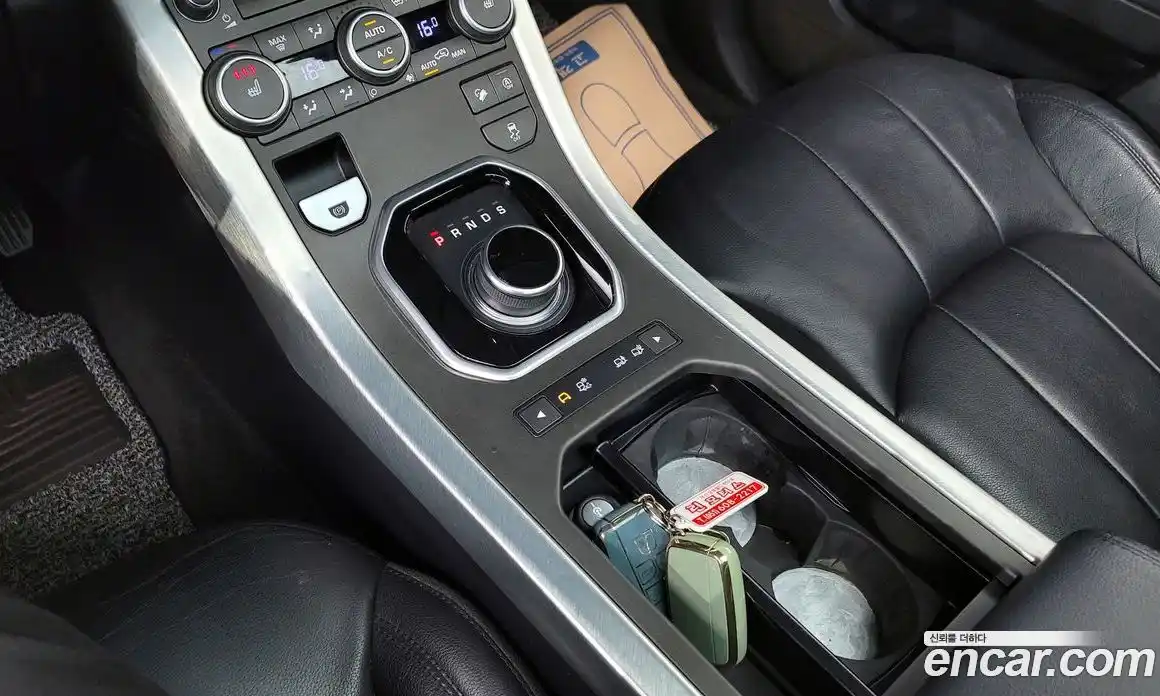 Land Rover Range-Rover Evoque 2018 2.0 гидро в Москве № 166429, фото 9