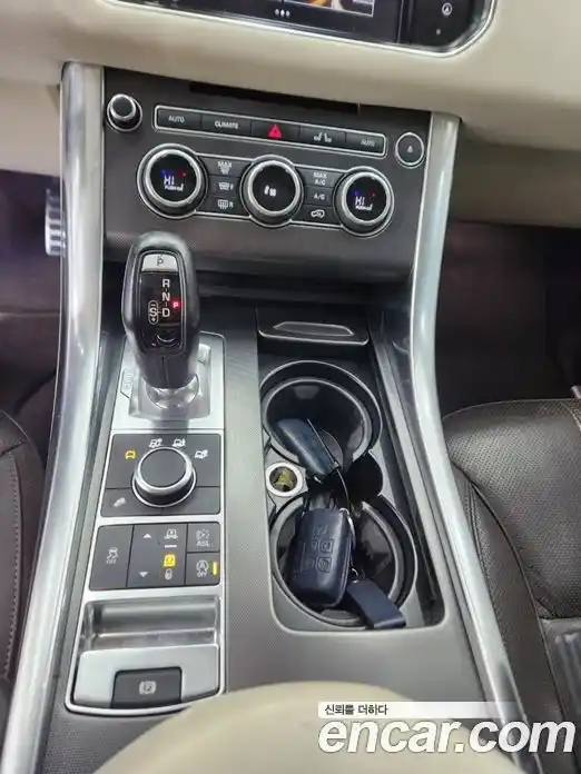 Land Rover Range-Rover Sport 2015 3.0 гидро в Москве № 166867, фото 11