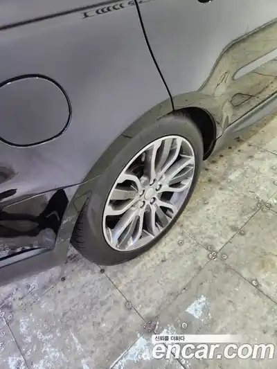 Land Rover Range-Rover Sport 2015 3.0 гидро в Москве № 166867, миниатюра 3