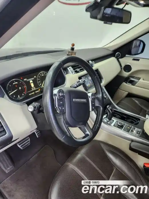 Land Rover Range-Rover Sport 2015 3.0 гидро в Москве № 166867, фото 10