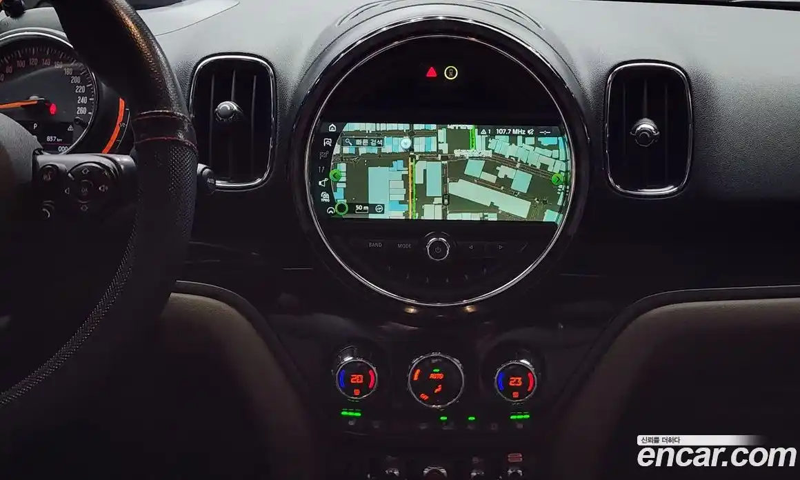 Mini Countryman 2018 2.0 гидро в Москве № 167276, фото 15