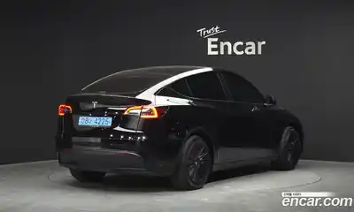 Tesla Model Y 2023 0.2 гидро в Москве № 167588, миниатюра 2