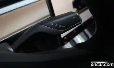 Tesla Model Y 2023 0.2 гидро в Москве № 167588, миниатюра 9