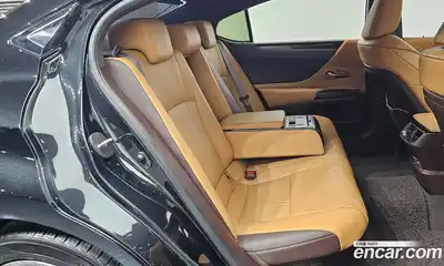 Lexus ES 2020 2.5 гидро в Москве № 168150, миниатюра 12