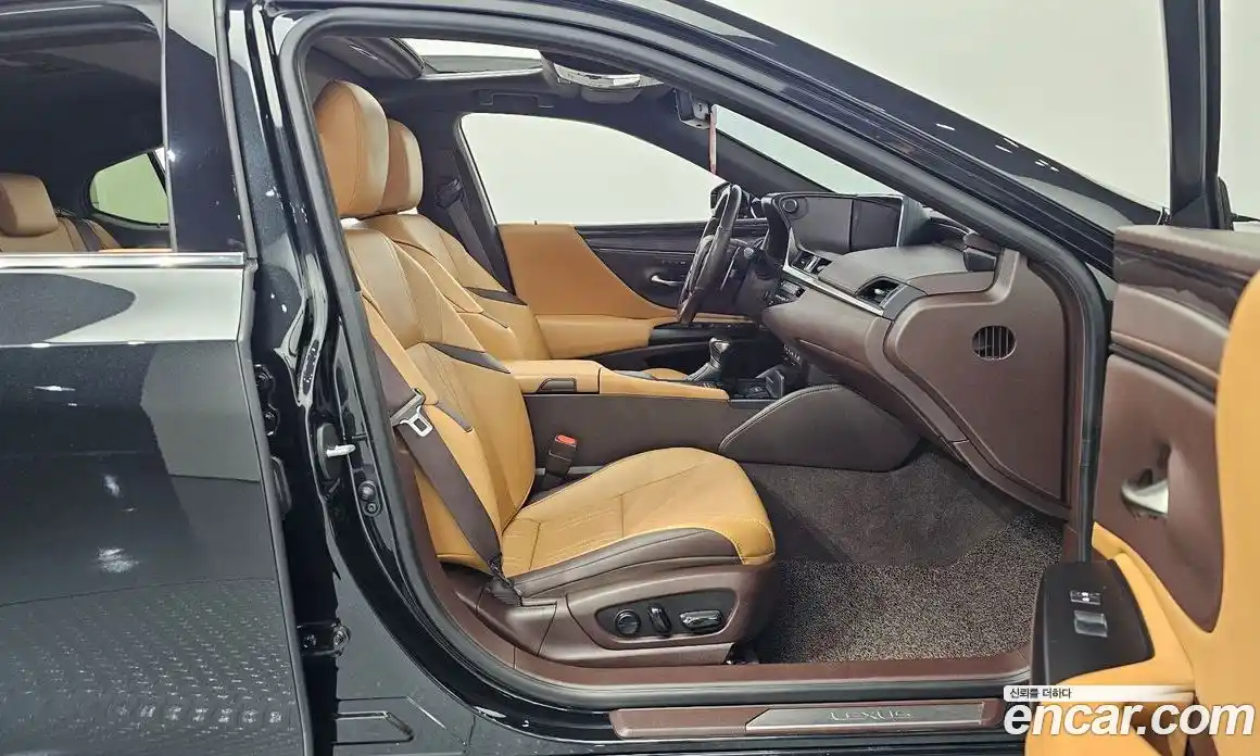 Lexus ES 2020 2.5 гидро в Москве № 168150, фото 10