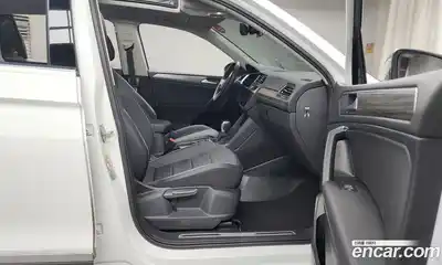 Volkswagen Tiguan 2022 2.0 гидро в Москве № 168489, миниатюра 11