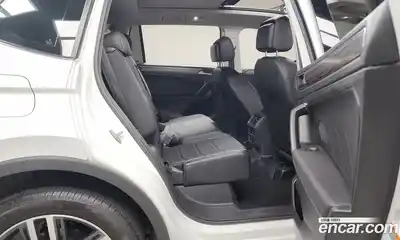 Volkswagen Tiguan 2022 2.0 гидро в Москве № 168489, миниатюра 12