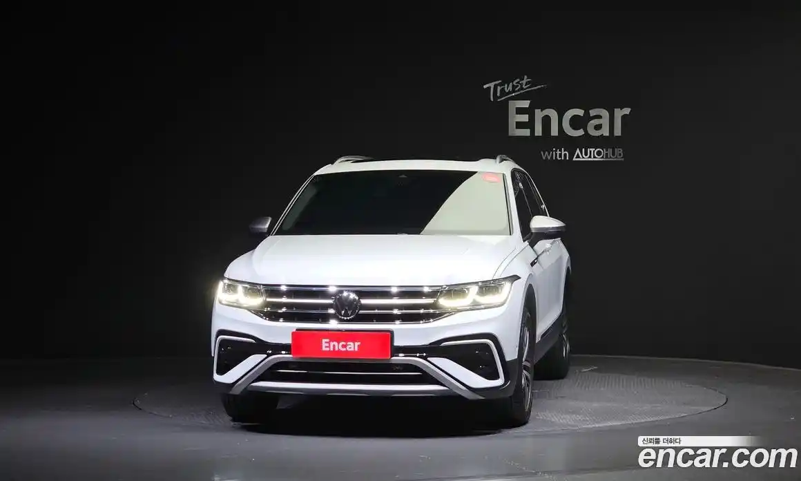 Volkswagen Tiguan 2022 2.0 гидро в Москве № 168489, фото 3