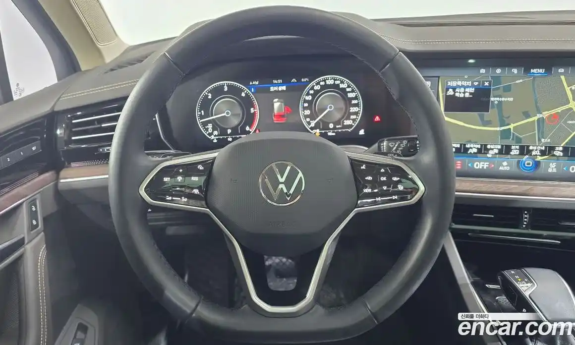 Volkswagen Touareg 2023 3.0 гидро в Москве № 168717, фото 13