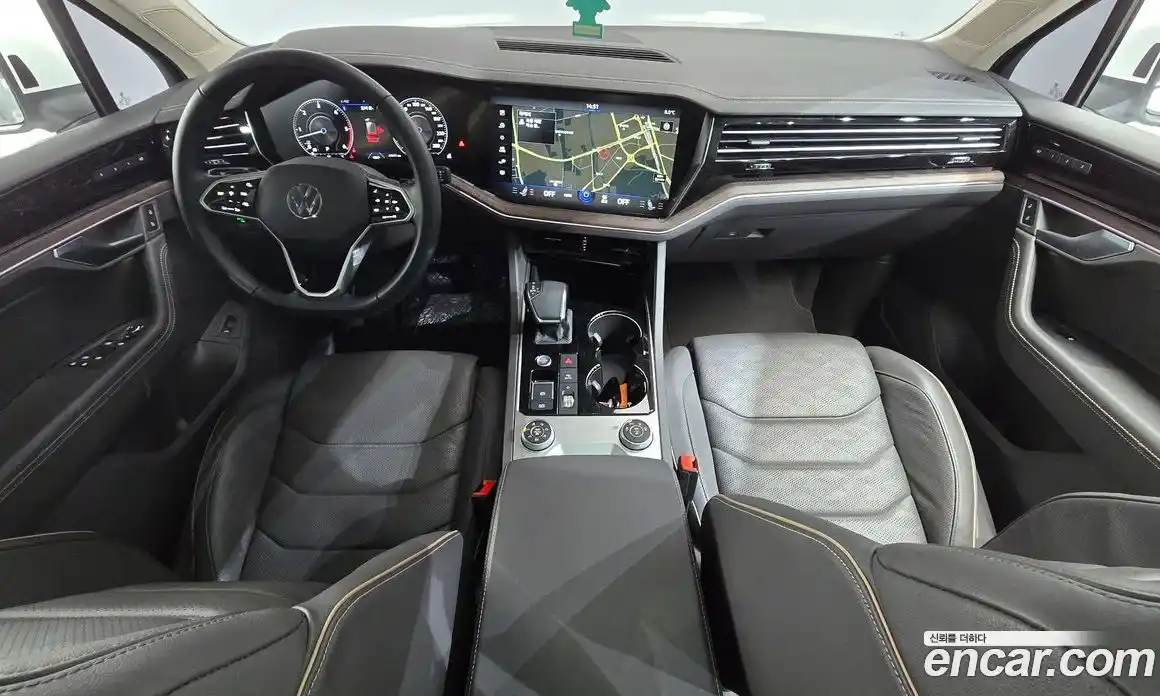Volkswagen Touareg 2023 3.0 гидро в Москве № 168717, фото 7