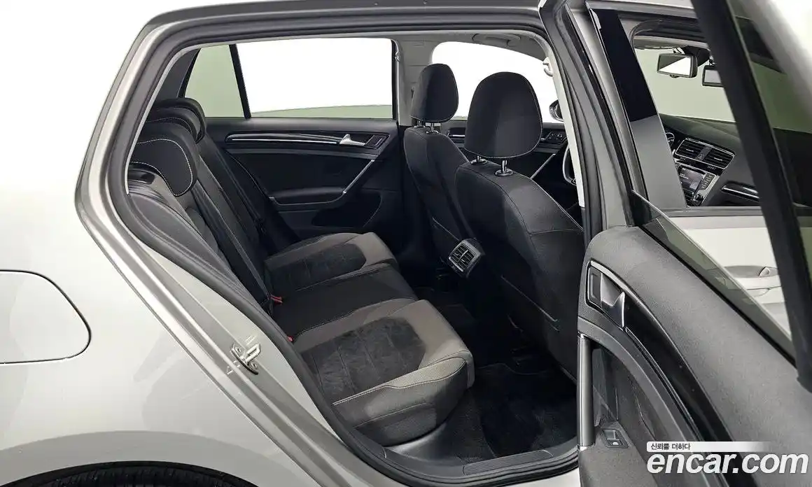 Volkswagen Golf 2014 2.0 гидро в Москве № 168875, фото 12