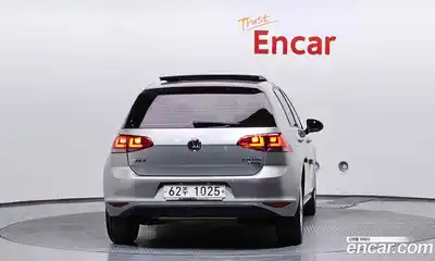 Volkswagen Golf 2014 2.0 гидро в Москве № 168875, миниатюра 4